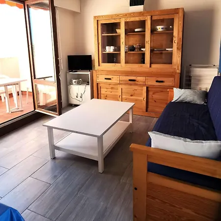 T2 Cap D'agde: Avec Piscine Et Tennis, A 100m De La - Fr-1-607-15 Apartment